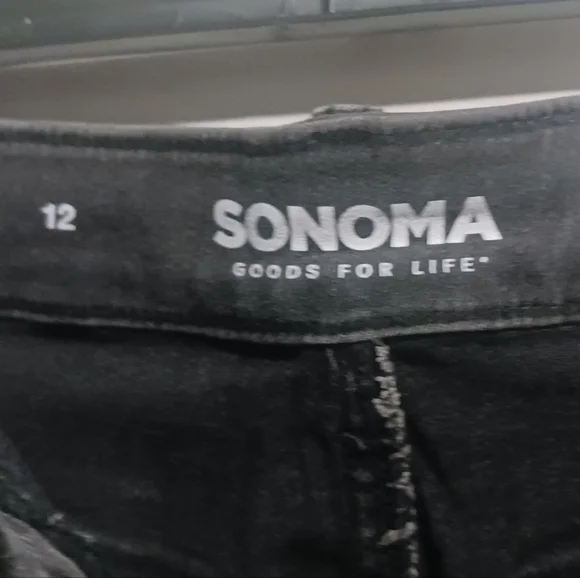 NWT Sonoma Women's High Waist Shorts - Black - Picture 4 of 6